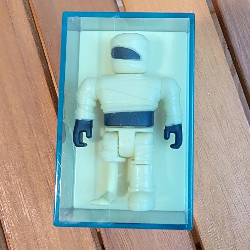 Roblox Jailbreak‎ Museum Heist Jazwares Cursed Mummy Sarcophagus Figure